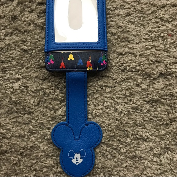Disney’s Mickey Balloons ID and Card Wallet - Picture 3 of 4